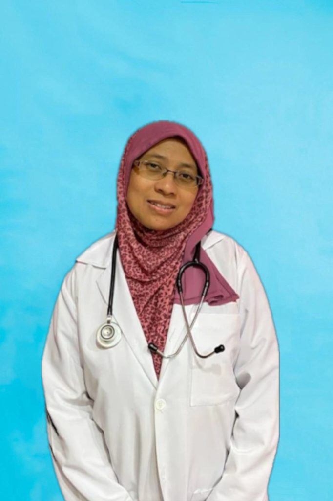 Dr hamiza in white coat and stethoscope in front of a light blue background